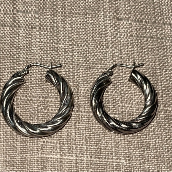 925 Sterling Silver Bracelets and Earrings Set - Picture 12 of 14